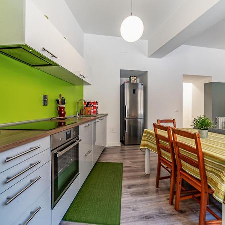 Casa Fabrizio - Metro San Giovanni ローマ エクステリア 写真